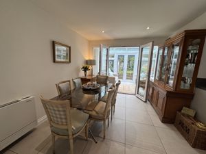 Dining Room- click for photo gallery